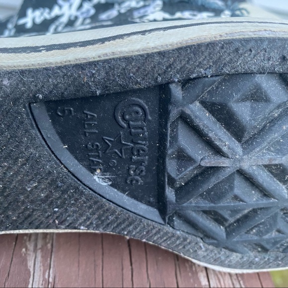 Converse CT Sketched Hi Black / White 100033f Shoes Barely Used Size 5 - Picture 5 of 10